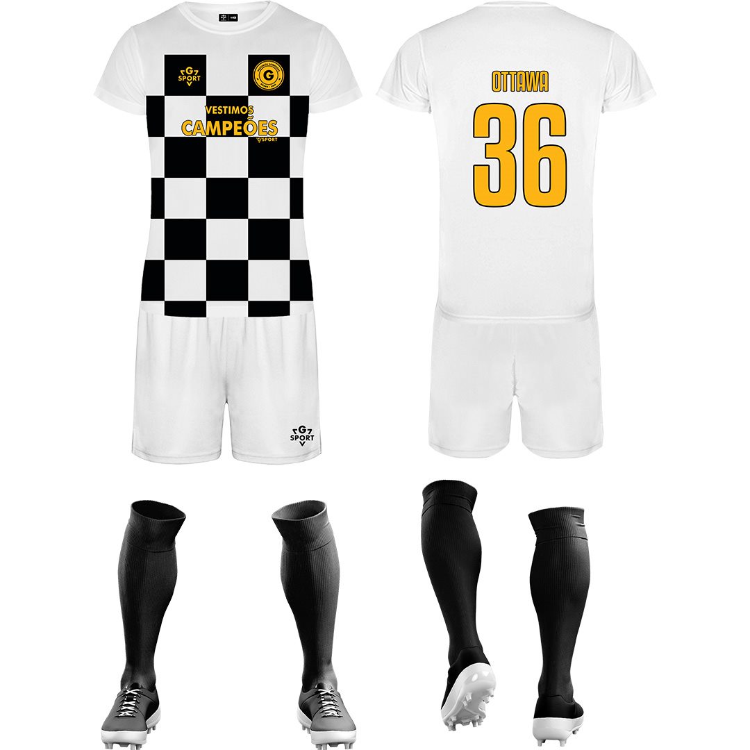 Kit Striker - Image 9